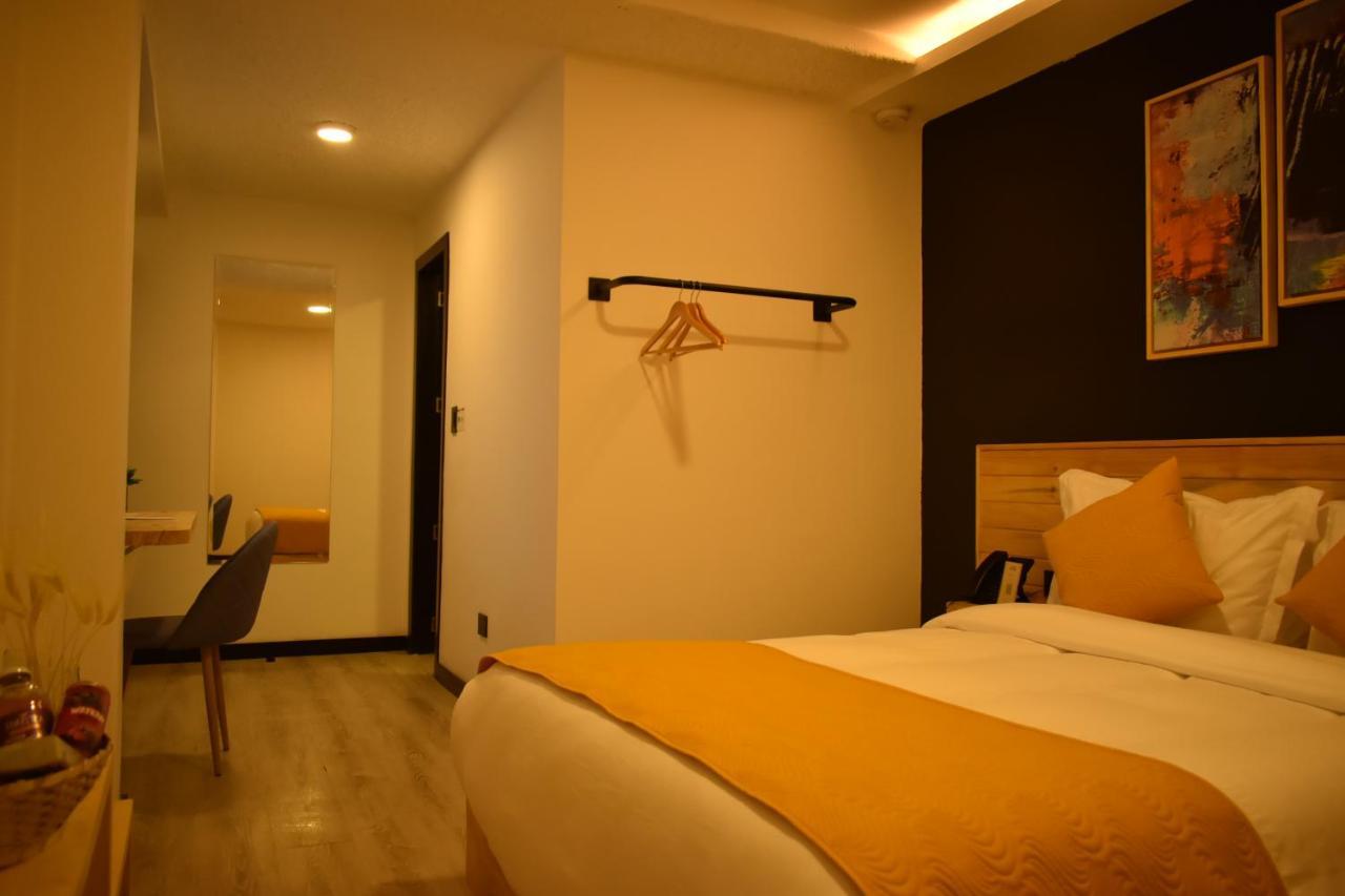 Hotel Vaway Cuenca Kültér fotó